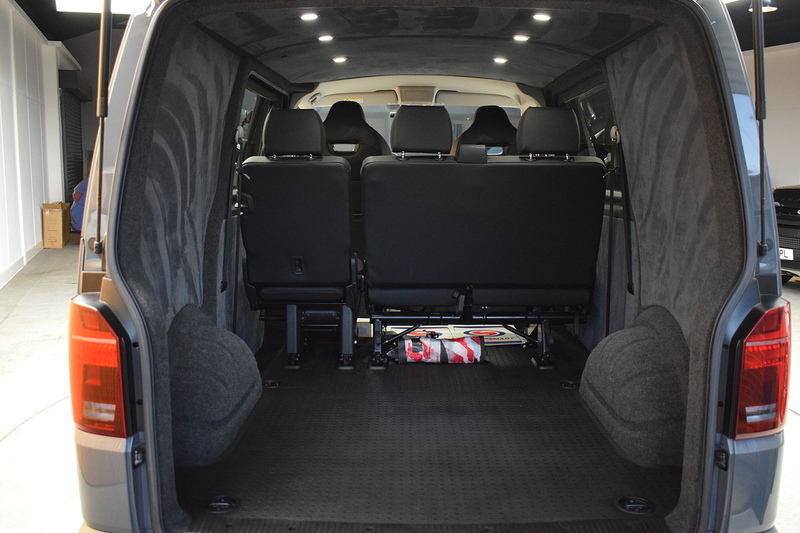 Volkswagen Transporter 2.0 BiTDI T32 Highline Panel Van 5dr Diesel DSG 4Motion SWB Euro 6 (s/s) (204 ps) - U667