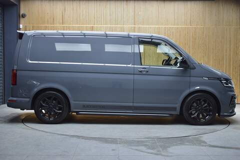Volkswagen Transporter 2.0 BiTDI T32 Sportline Black Edition Panel Van 5dr Diesel DSG FWD SWB Euro 6 (s/s) (204 ps) - U669