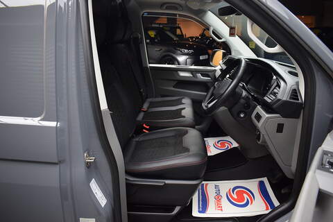 Volkswagen Transporter 2.0 BiTDI T32 Sportline Black Edition Panel Van 5dr Diesel DSG FWD SWB Euro 6 (s/s) (204 ps) - U669