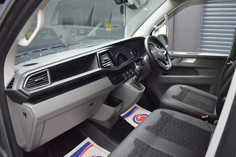 Volkswagen Transporter 2.0 BiTDI T32 Sportline Black Edition Panel Van 5dr Diesel DSG FWD SWB Euro 6 (s/s) (204 ps) - U669