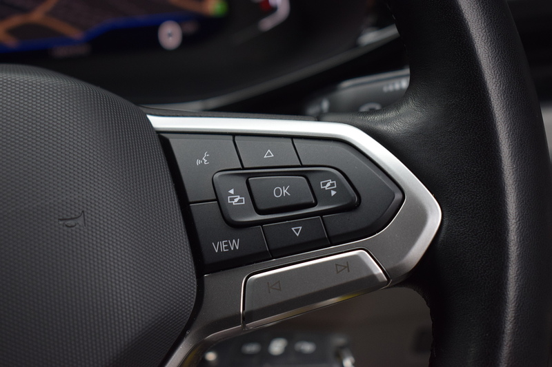 Volkswagen Transporter 2.0 BiTDI T32 Sportline Black Edition Panel Van 5dr Diesel DSG FWD SWB Euro 6 (s/s) (204 ps) - U669