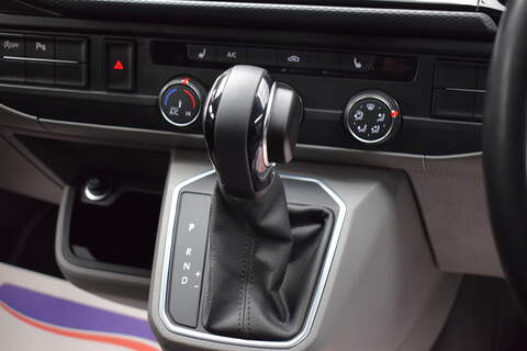 Volkswagen Transporter 2.0 BiTDI T32 Sportline Black Edition Panel Van 5dr Diesel DSG FWD SWB Euro 6 (s/s) (204 ps) - U669