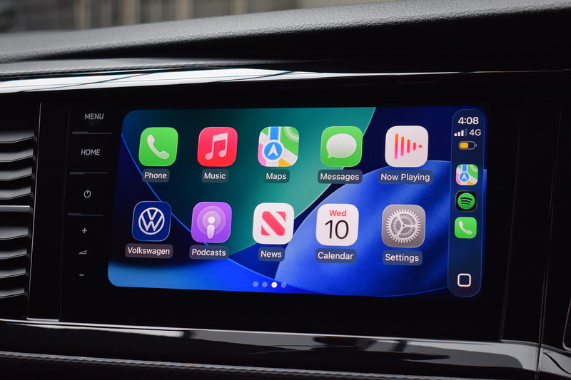 Volkswagen Transporter 2.0 BiTDI T32 Sportline Black Edition Panel Van 5dr Diesel DSG FWD SWB Euro 6 (s/s) (204 ps) - U669