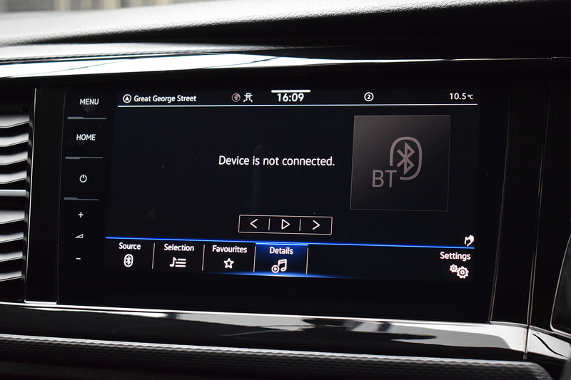 Volkswagen Transporter 2.0 BiTDI T32 Sportline Black Edition Panel Van 5dr Diesel DSG FWD SWB Euro 6 (s/s) (204 ps) - U669