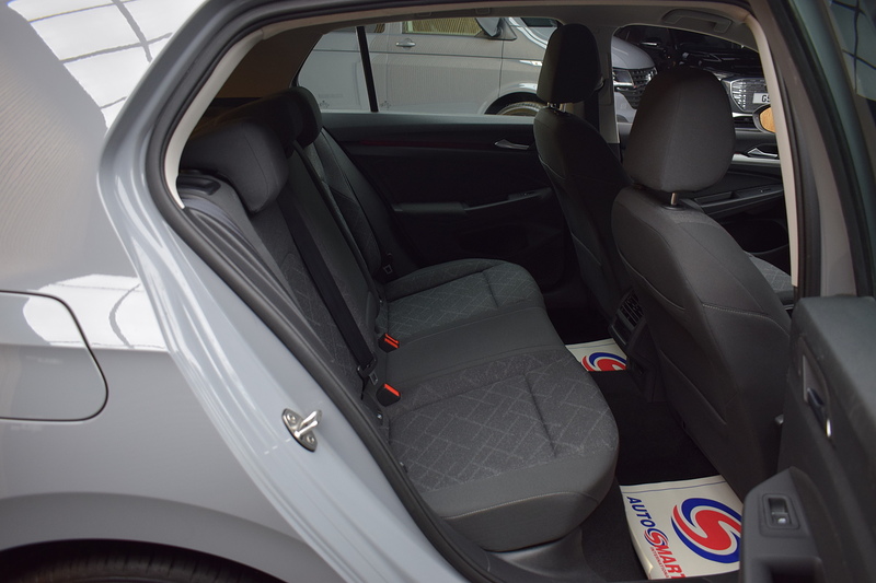 Volkswagen Golf 2.0 TDI Life Hatchback 5dr Diesel Manual Euro 6 (s/s) (115 ps) - U673