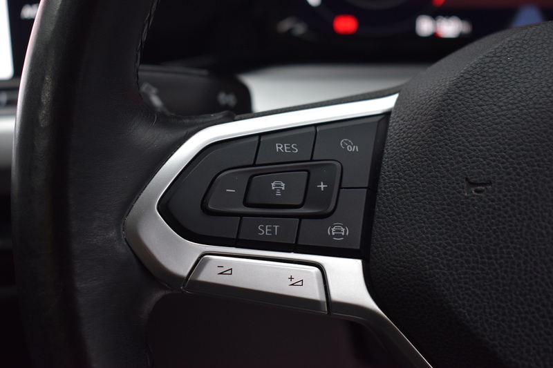 Volkswagen Golf 2.0 TDI Life Hatchback 5dr Diesel Manual Euro 6 (s/s) (115 ps) - U673