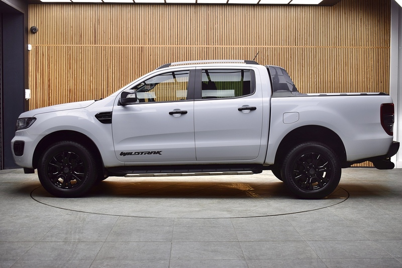 Ford Ranger 2.0 EcoBlue Wildtrak Pickup Double Cab 4dr Diesel Auto 4WD Euro 6 (s/s) (213 ps) - U678