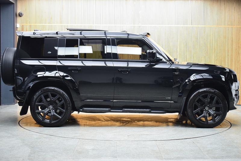 Land Rover Defender 110 5.0 P525 V8 SUV 5dr Petrol Auto 4WD Euro 6 (s/s) (525 ps) - U679