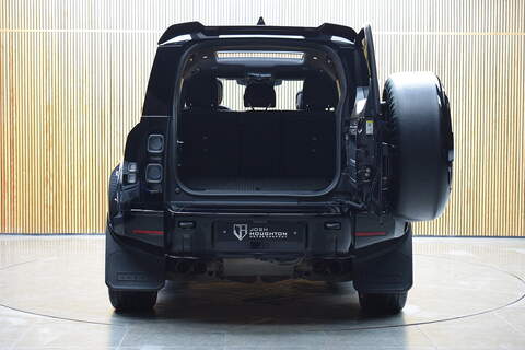 Land Rover Defender 110 5.0 P525 V8 SUV 5dr Petrol Auto 4WD Euro 6 (s/s) (525 ps) - U679