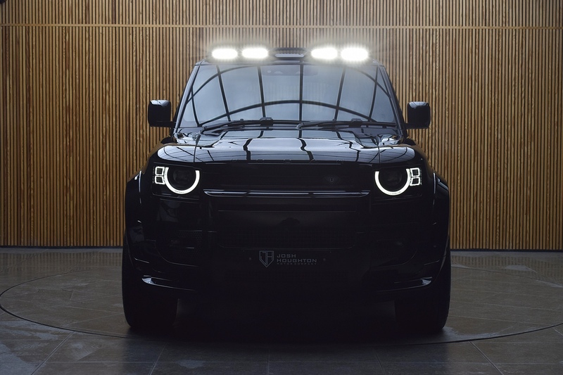 Land Rover Defender 110 5.0 P525 V8 SUV 5dr Petrol Auto 4WD Euro 6 (s/s) (525 ps) - U679