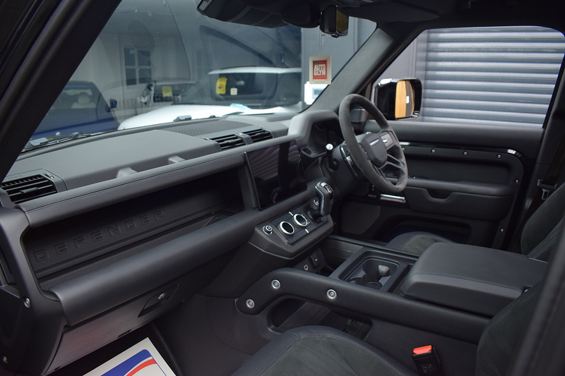 Land Rover Defender 110 5.0 P525 V8 SUV 5dr Petrol Auto 4WD Euro 6 (s/s) (525 ps) - U679