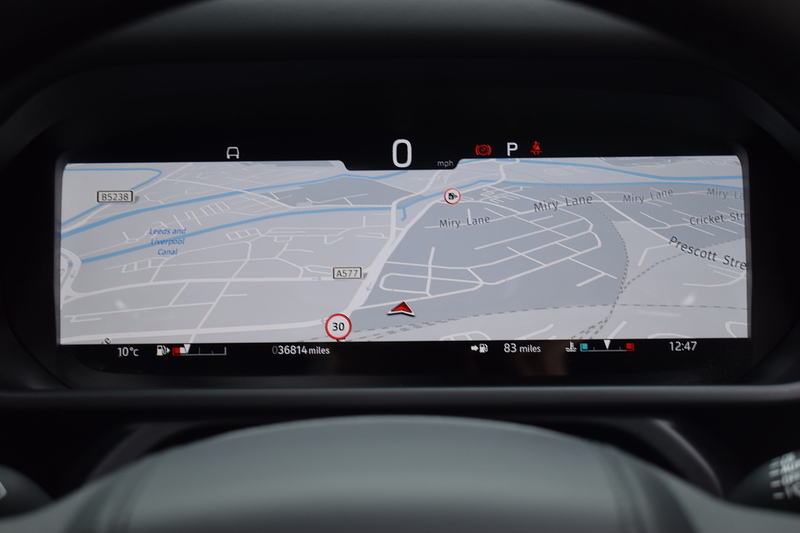 Land Rover Defender 110 5.0 P525 V8 SUV 5dr Petrol Auto 4WD Euro 6 (s/s) (525 ps) - U679