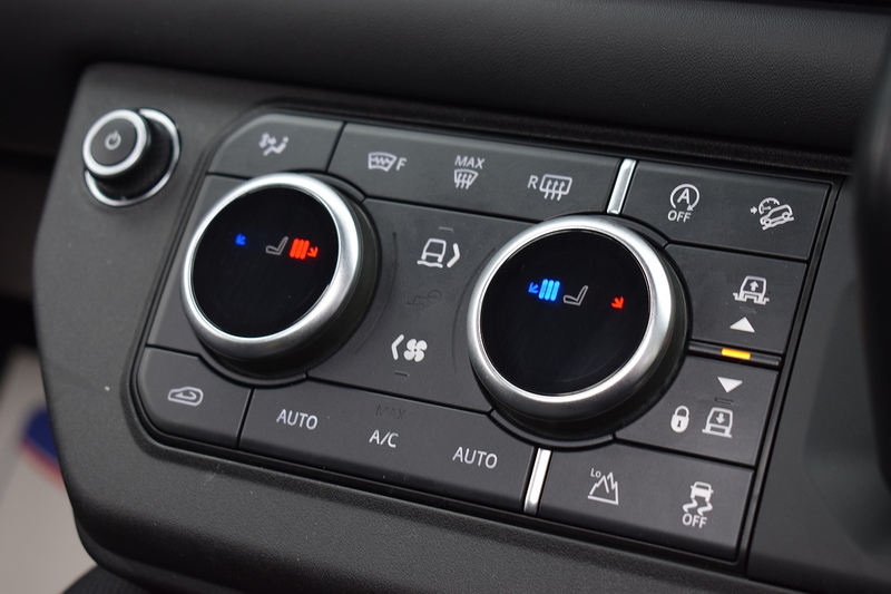 Land Rover Defender 110 5.0 P525 V8 SUV 5dr Petrol Auto 4WD Euro 6 (s/s) (525 ps) - U679