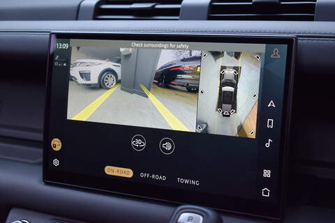 Land Rover Defender 110 5.0 P525 V8 SUV 5dr Petrol Auto 4WD Euro 6 (s/s) (525 ps) - U679