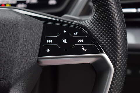 Audi Q4 e-tron 40 Launch Edition Sportback 5dr Electric Auto 82kWh (204 ps) - U684