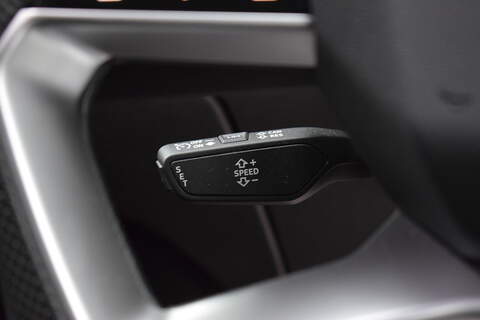 Audi Q4 e-tron 40 Launch Edition Sportback 5dr Electric Auto 82kWh (204 ps) - U684