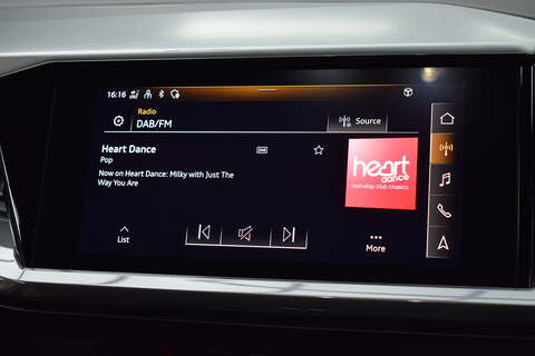 Audi Q4 e-tron 40 Launch Edition Sportback 5dr Electric Auto 82kWh (204 ps) - U684