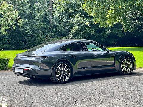 Performance Plus 93.4kWh Saloon 4dr Electric Auto RWD (476 ps)