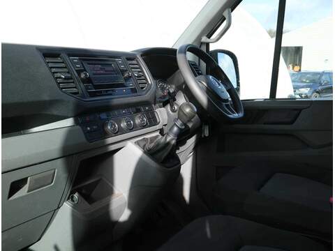 Volkswagen Crafter CR35 Fridge Van Startline MWB 140 PS 2.0 TDI - U183