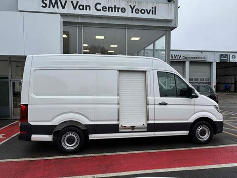 Volkswagen Crafter CR35 Fridge Van Startline MWB 140 PS 2.0 TDI - U183
