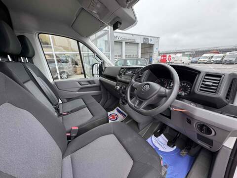 Volkswagen Crafter CR35 Fridge Van Startline MWB 140 PS 2.0 TDI - U183