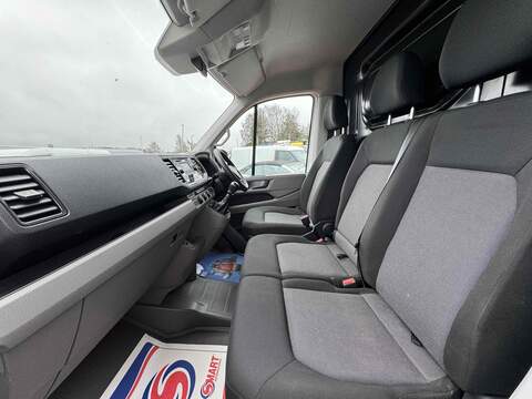 Volkswagen Crafter CR35 Fridge Van Startline MWB 140 PS 2.0 TDI - U183