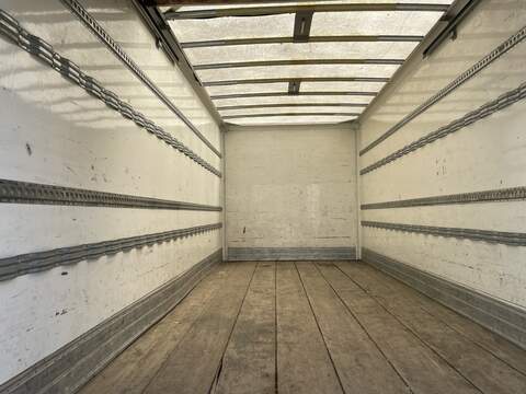 MAN TGL 7.180 4X2 BOX BB C - U186