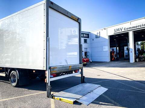 MAN TGL 7.180 4X2 BOX BB C - U186