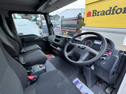 MAN TGL 7.180 4X2 BOX BB C - U186