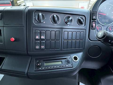 MAN TGL 7.180 4X2 BOX BB C - U186