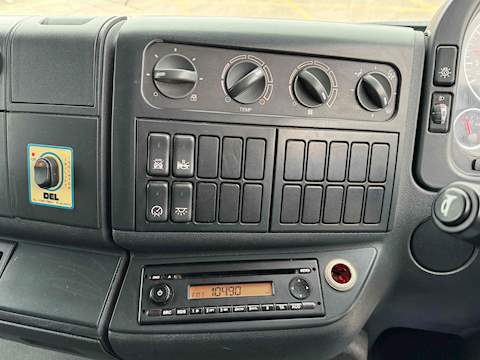 MAN TGL 7.184 4X2 Bb Day - U204