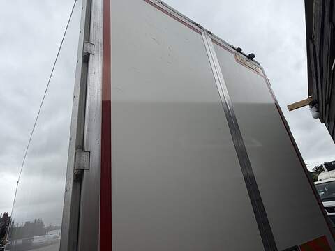 MAN TGL 12.220 4x2 BB Day - U243