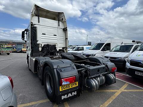 MAN TGX 26.500 6X2/2 Bls XLX - U264