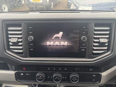 MAN TGE BiTurbo 3180d LION XP - U276