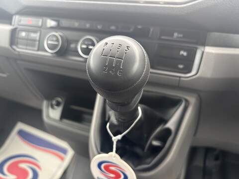 MAN TGE BiTurbo 3180d LION XP - U276