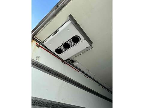 Montracon Temperature Controlled Semi-Trailer  - U336