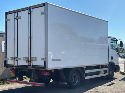 MAN 8.180BB Dual Comp Fridge Box  - U475