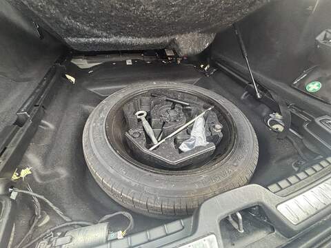 Volvo V90 D4 Momentum - U509