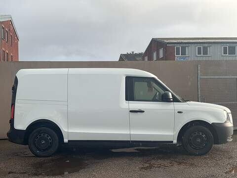 LEVC VN5 Business - U561