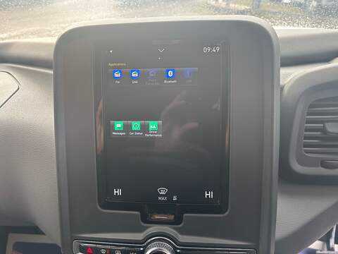 LEVC VN5 Business - U561