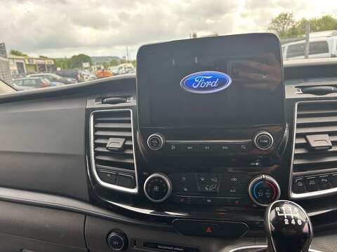 Ford Transit Custom 300 EcoBlue Limited - U601