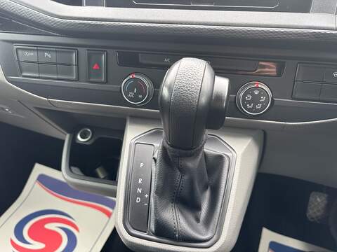 Volkswagen Transporter BiTDI T32 Highline - U613