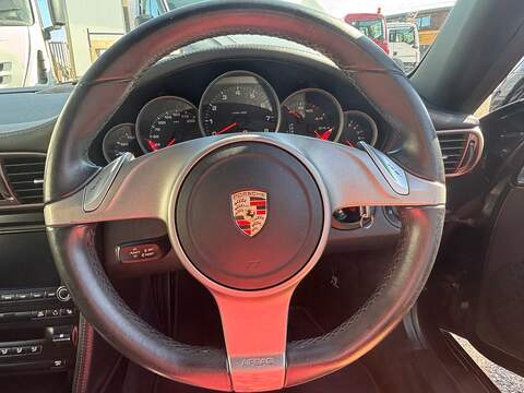 Porsche 911 997 Carrera - U639