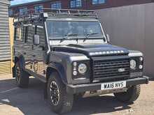 Land Rover Defender 110