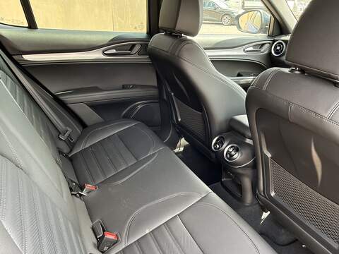 Alfa Romeo Stelvio T Veloce - U651