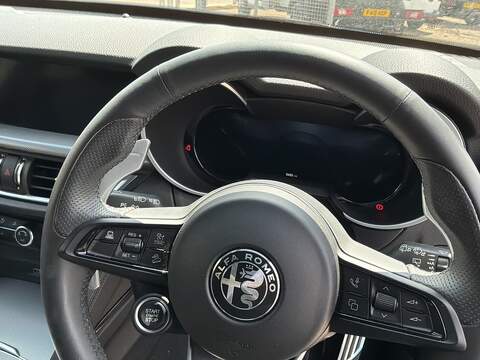 Alfa Romeo Stelvio T Veloce - U651