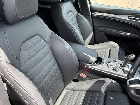 Alfa Romeo Stelvio T Veloce - U651