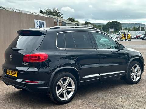 Volkswagen Tiguan TDI BlueMotion Tech R-Line - U652