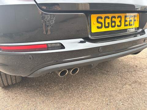 Volkswagen Tiguan TDI BlueMotion Tech R-Line - U652