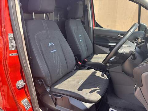 Ford Transit Connect 250 EcoBlue Active - U653